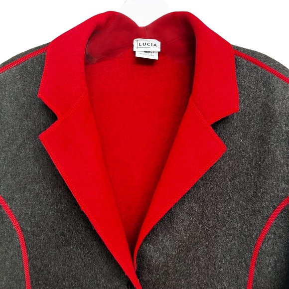 Women’s Lucia Grey 100% New Wool Coat Red Interior and Serged Seams in Size 16 - Picture 4 of 16